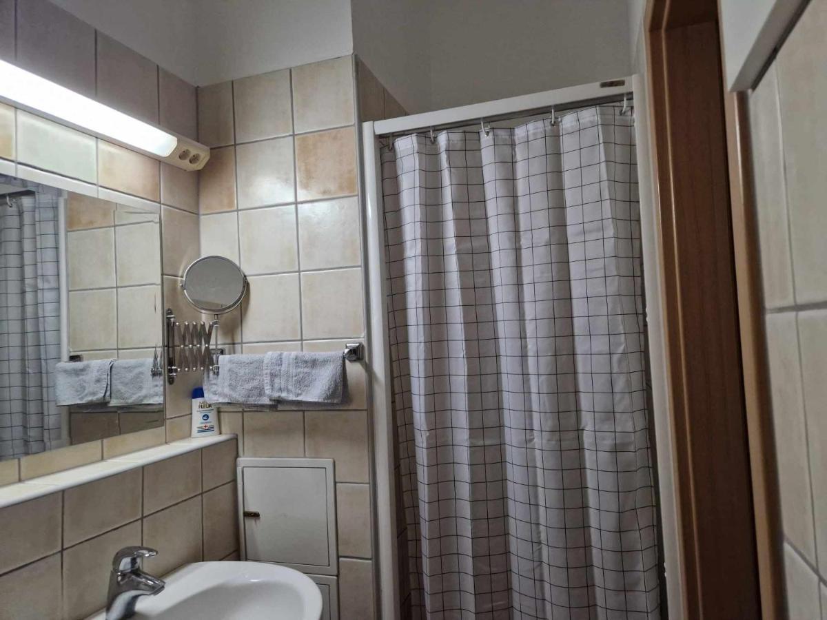 Ta'Karos Apartman Zalakaros Exteriör bild